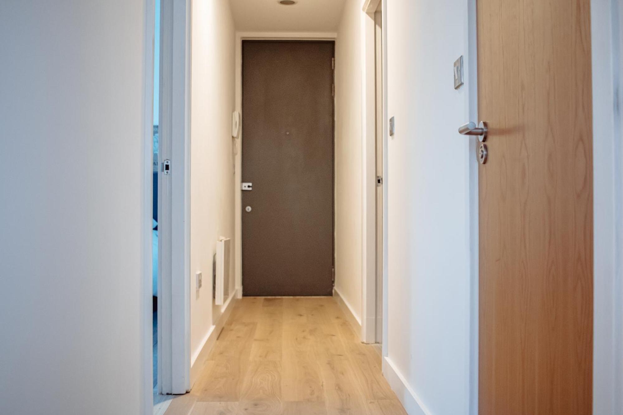 Central & Spacious, Sleeps 8, Perfect For Groups Leeds  Exterior foto